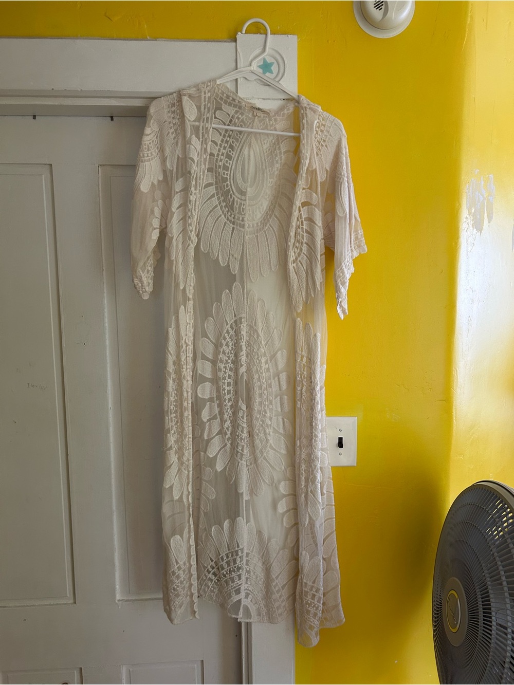 Rebellion Ivory Lace Midi Kimono Dress